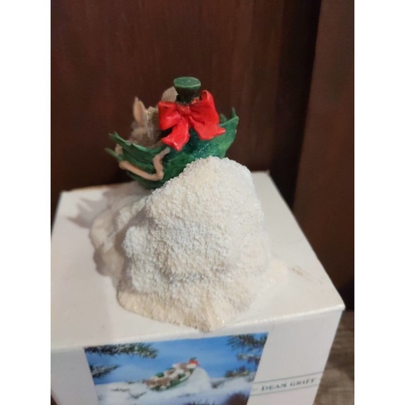 Set of 2 Charming Tails "I'm Moo-ved By You" & "Flying Leaf Saucer" with boxes - Picture 11 of 11